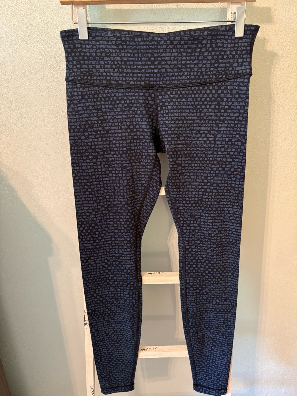Lululemon Wunder Under Shatter Weave Blue Black Leggings Size 8